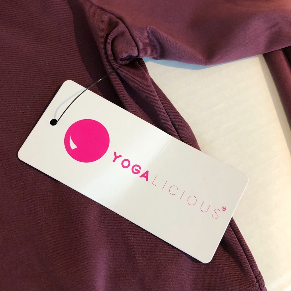Yogalicious Long Sleeve 1/4 side neck Zipper Shirt - Picture 5 of 10